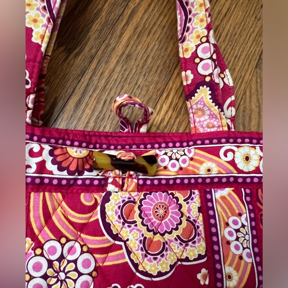 Vera Bradley 9 x 13 inch Tote Bag - Picture 5 of 6